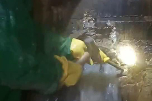 六盘水消防水池堵漏施工视频